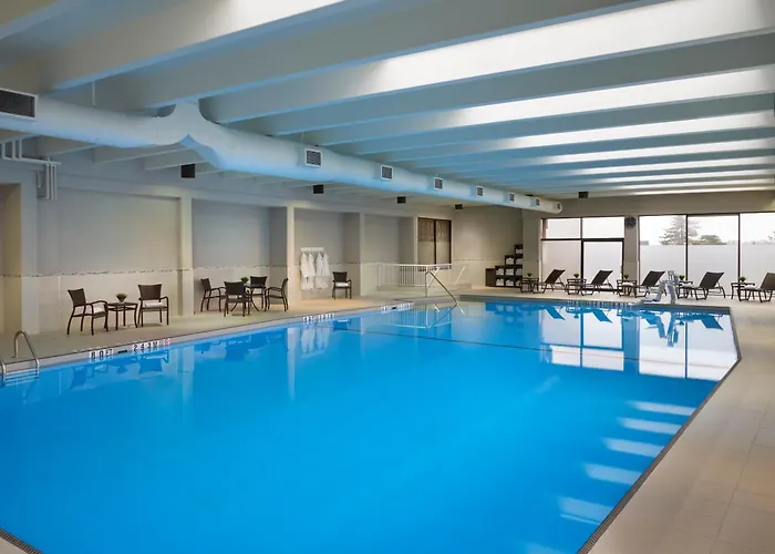 Holiday Inn Toronto International Airport By Ihg
