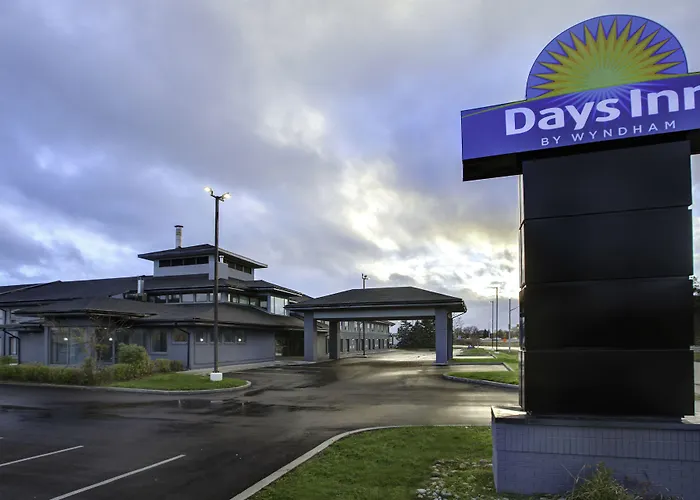 Days Inn By Wyndham Barrie